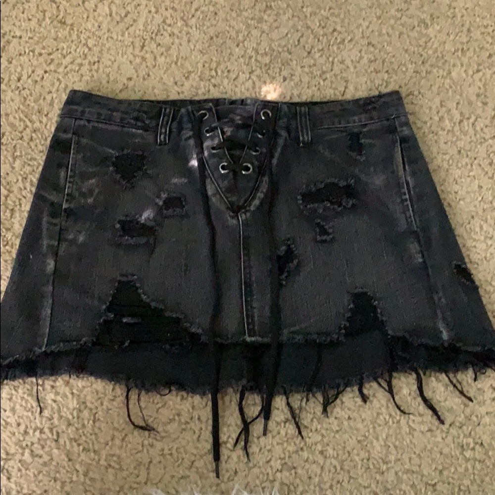 Black skirt